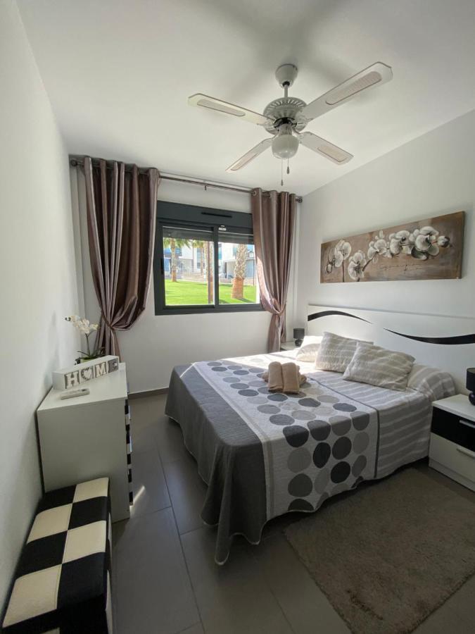 Oasis Beach Apartments Alicante Eksteriør billede