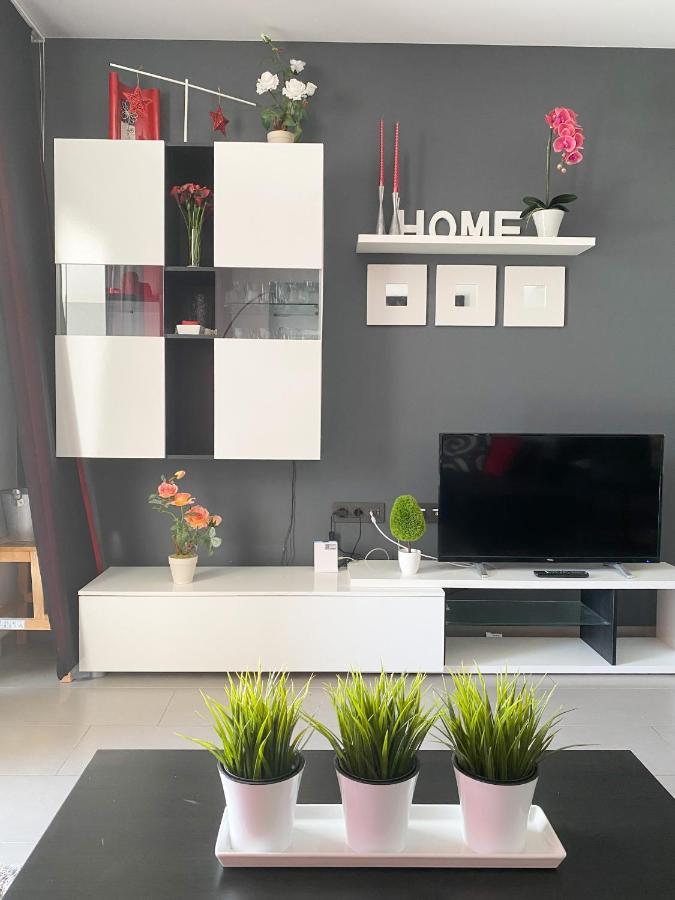 Oasis Beach Apartments Alicante Eksteriør billede