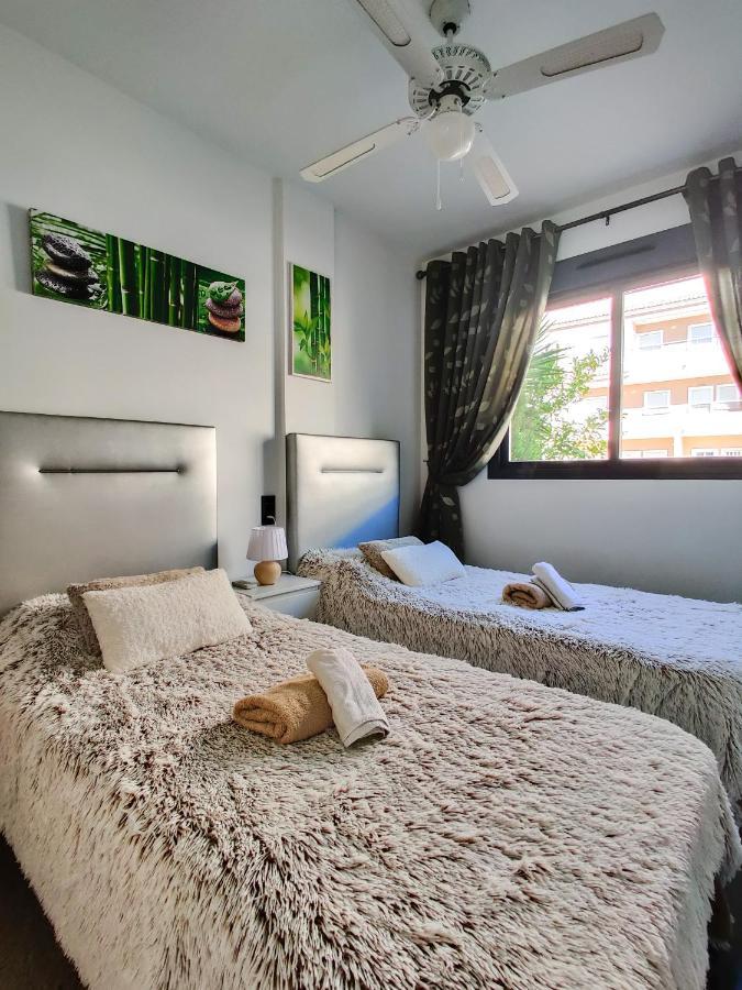 Oasis Beach Apartments Alicante Eksteriør billede