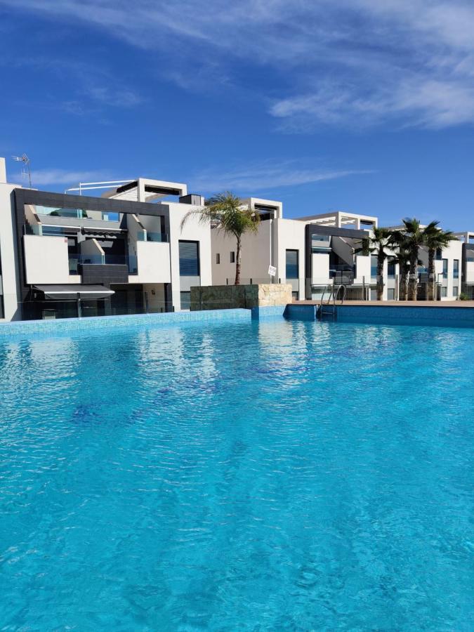 Oasis Beach Apartments Alicante Eksteriør billede