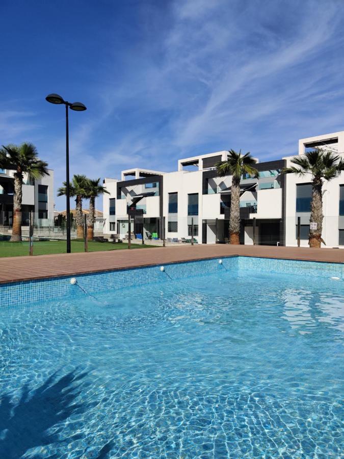Oasis Beach Apartments Alicante Eksteriør billede