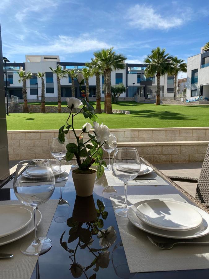 Oasis Beach Apartments Alicante Eksteriør billede